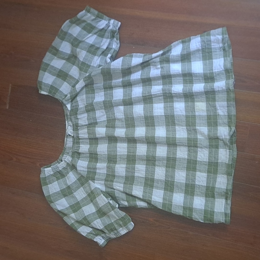 Cato Ladies Medium Olive and White Plaid Top